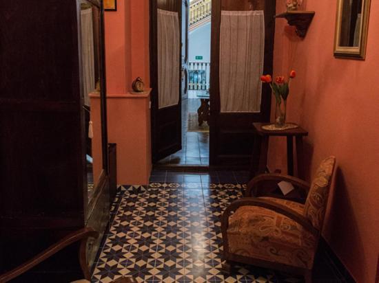 Casa Ceremines Hotel 3*
