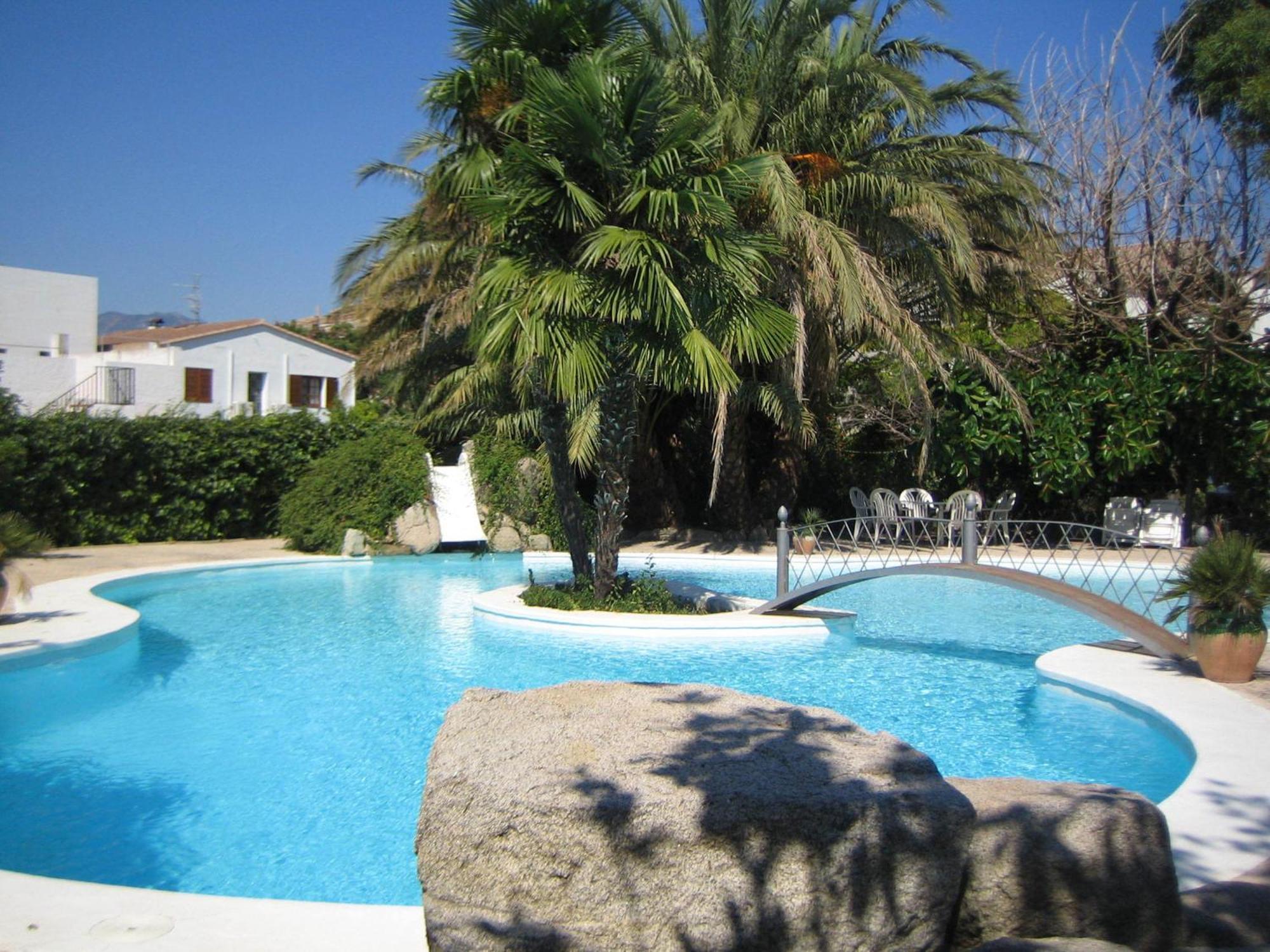 Casa Ceremines Hotel 3*